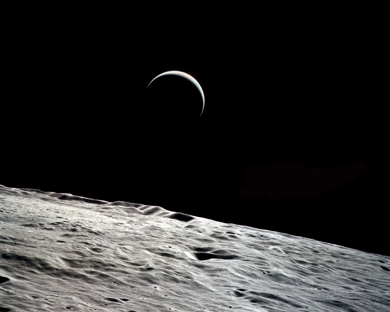  Earthrise from the Apollo 15 CMS in lunar orbit
