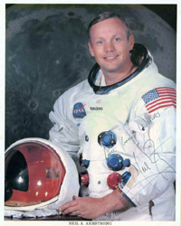 Neil Armstrong Autograph
