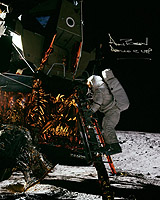 Alan Bean Autographs